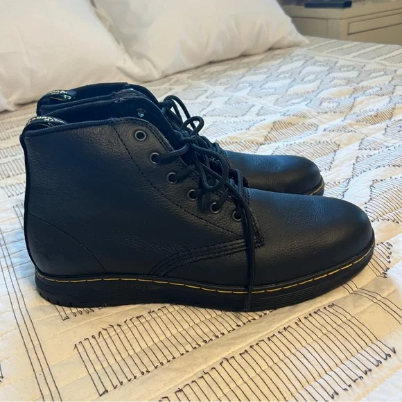 Dr Martens size 12 black leather boots NN29 7SW - Picture 5 of 9